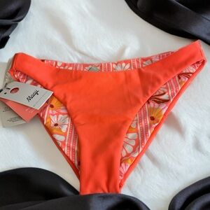 NWT Maaji Sublimity Classic Bikini Bottom Womens Regular Rise